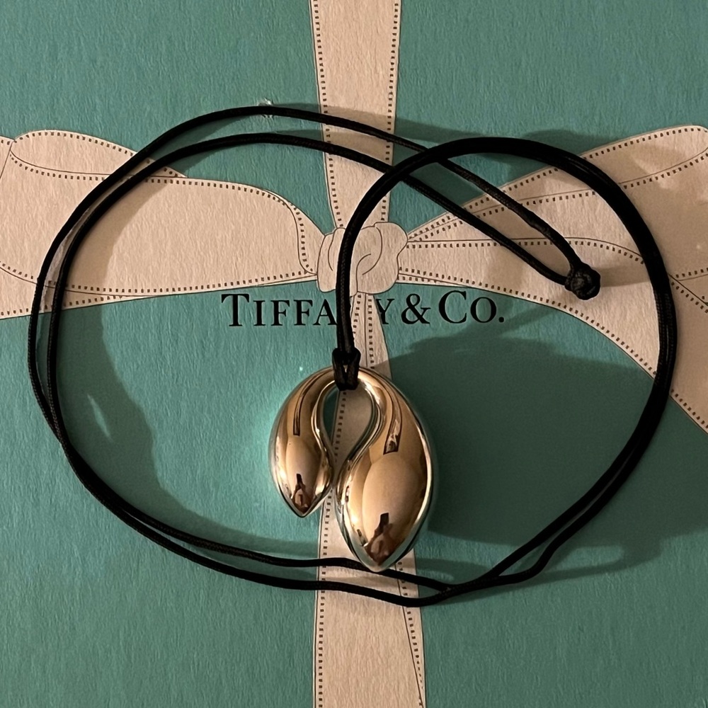 Tiffany & Co. Elsa Peretti® Silver Double Teardrop Pendant Necklace